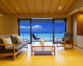 Umino Ryotei Okinawa Nakamasou - Onna - Living room