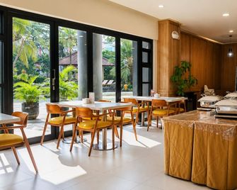 Grand Tropic Suites Hotel - Jakarta