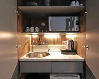 London Paddington Apartments - London - Kitchen