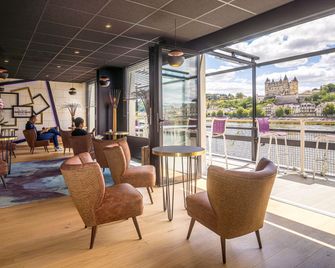 Hôtel Mercure Bords de Loire Saumur - סאומו - בניין