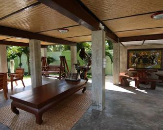 Little Teak Homestay - Chiang Mai - Patio
