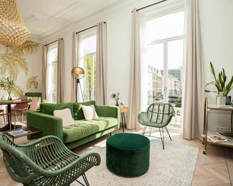 La Paulowna Boutique Hotel - האג - סלון