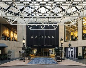 Sofitel Melbourne on Collins - Melbourne - Building