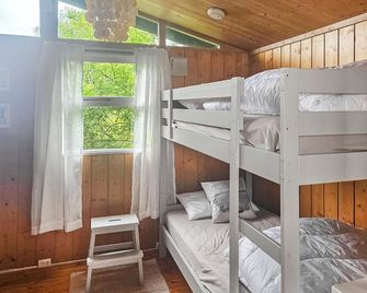 Amazing Home In Nordre Frogn - Oppegård - Soverom