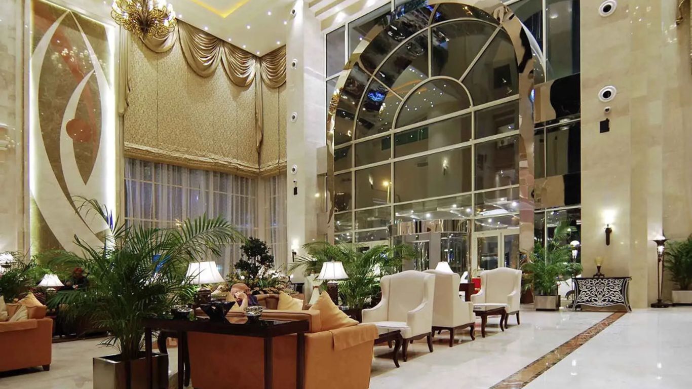 머큐어 코르니체 알 코바르