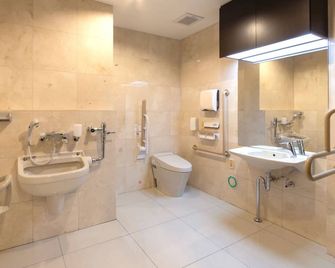 Toyoko Inn Omiya-eki Higashi-guchi - Saitama - Ванна кімната
