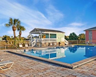 The Beach Bungalow - In the Heart of Destin, FL! - Destin - Pool