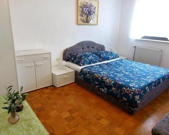 Apartments Cipresa - Portorož - Schlafzimmer
