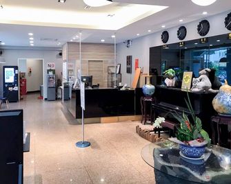 Fudi hotel - Taichung City - Front desk