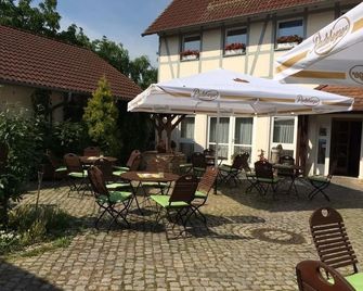Landhotel Zum Nicolaner - Döbeln - Innenhof