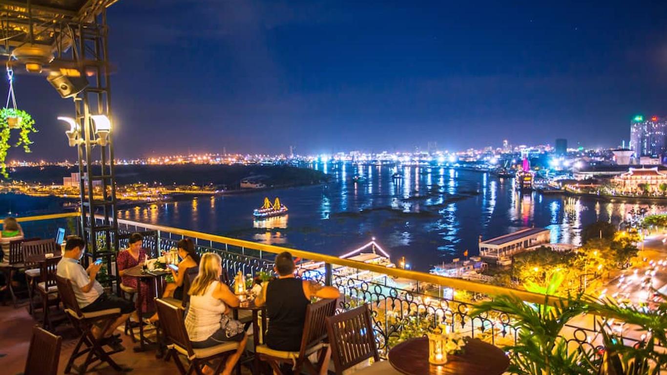 Hotel Majestic Saigon