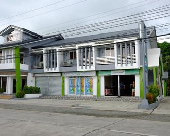La Casa Ramirez - Bantay - Edificio
