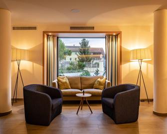 Sonnenhof Hotel & Spa - Lautenbach - Living room