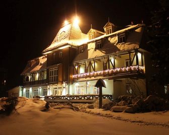 Hotel Solisko - Strbske Pleso - Gebouw