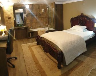 Belurana Victoria Manor - Upington - Habitación
