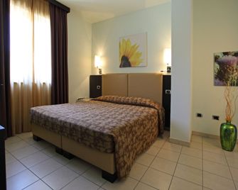 Euro Hotel - Pieve Santo Stefano - Camera da letto