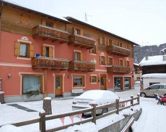 Hotel Carpe Diem - Livigno - Edificio