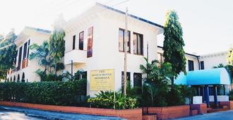 Lotus Hotel - Mombasa