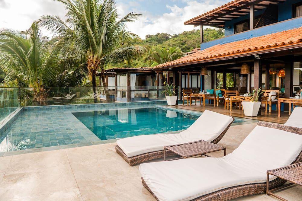 La Pedrera Small Hotel And Spa