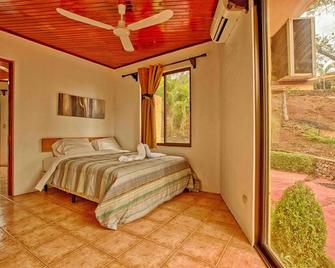 Condor Lodge - Puerto Viejo - Habitación