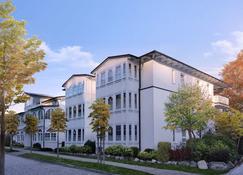 Villa am Park - Binz - Building