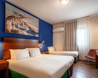 פרימה Too - טבריה - חדר שינה