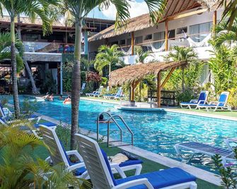 Las Hamacas Hotel - Sauce - Sauce - Piscina