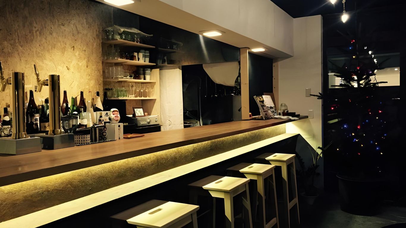 Bacchus Kofu Guest House