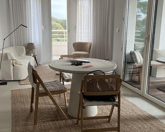 Vue mer Agay - Anthéor - Comedor
