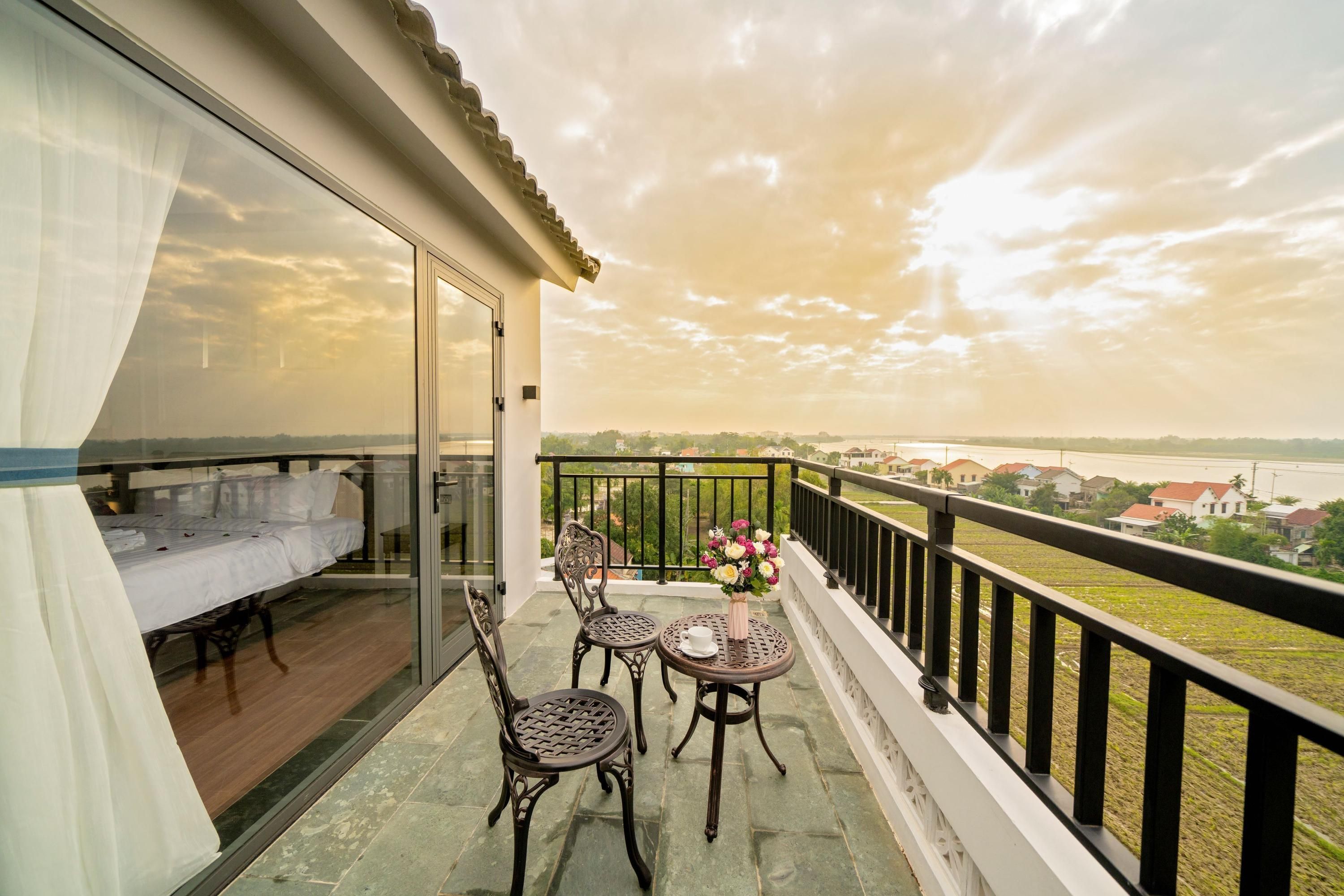 Eco Lux Riverside Hotel & Spa - Hoi An - Balcony