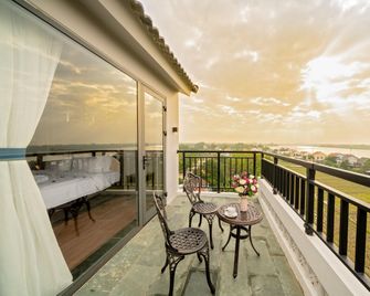 Eco Lux Riverside Hotel & Spa - Hoi An - Balcony