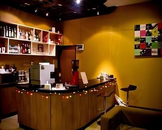Phaiboonplace Hotel - Kalasin - Bar