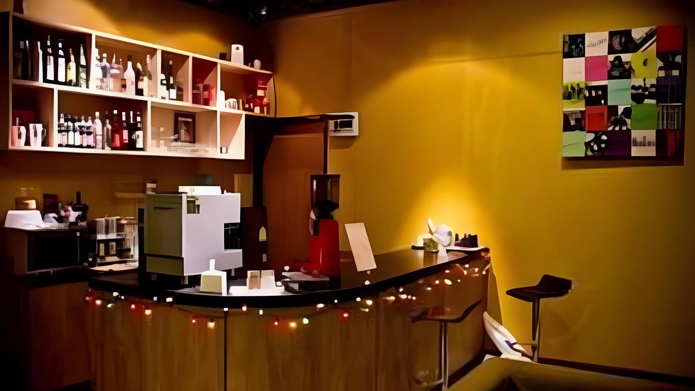 โรงแรมไพบูลย์เพลส