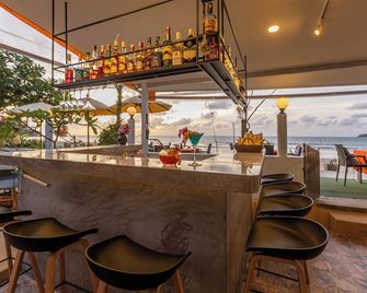 Kamala Dreams - Kamala - Bar