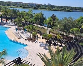 Vista Cay Diamond - Williamsburg (Florida) - Piscina