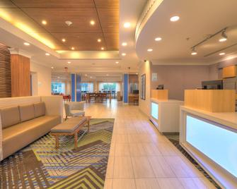 Holiday Inn Express & Suites Mobile/Saraland - Saraland - Lobby