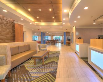 Holiday Inn Express & Suites Mobile/Saraland By IHG - Saraland - Lobby