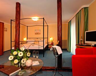 Hotel Zum Weissen Lamm - Rothenberg - Sala de estar
