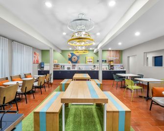 Spark by Hilton Ann Arbor South - Ann Arbor - Restaurante