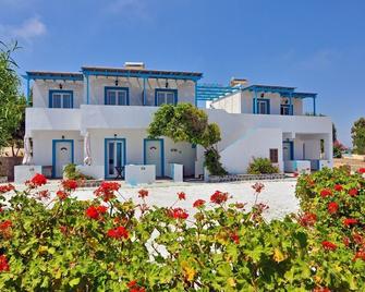 Agnanti Milos Rooms to Let - Plaka