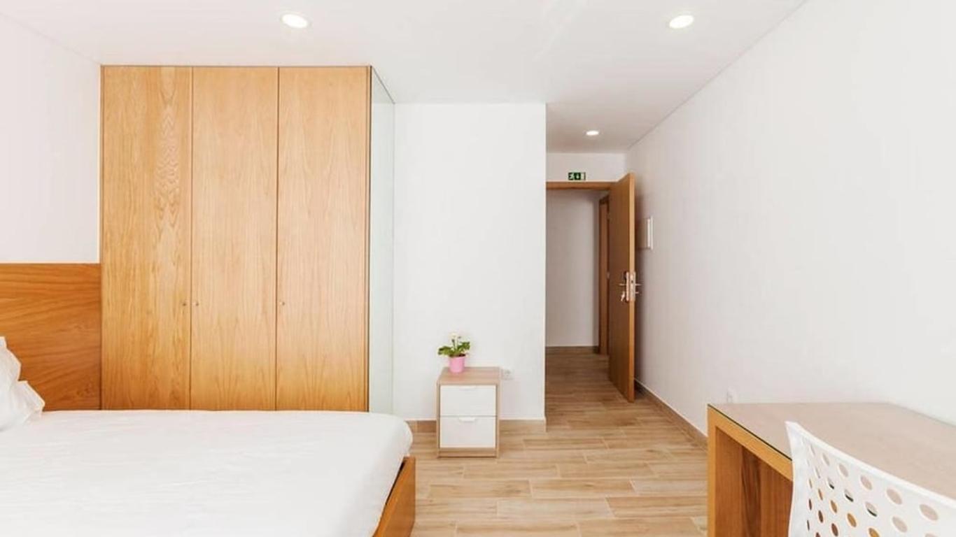 Central Suites