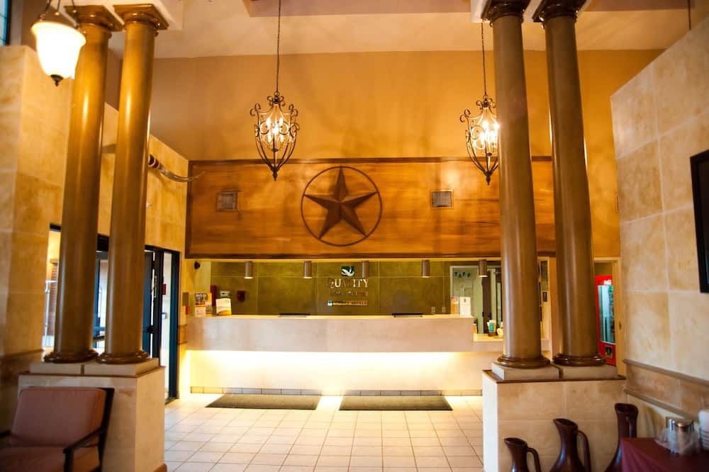 Hotel Del Valle - Austin SE by IHG - אוסטין