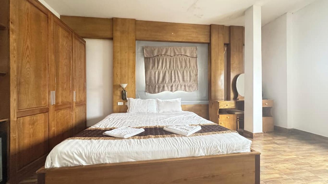 Vang Vieng Central Vibe Hotel
