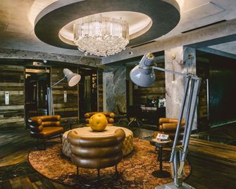 بوبي هوتل - ناشفيل (تينيسي) - ردهة