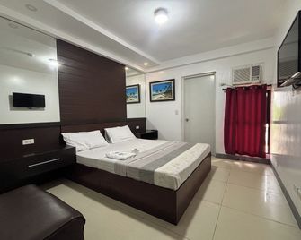 Yellowbell Hotel - Batangas City