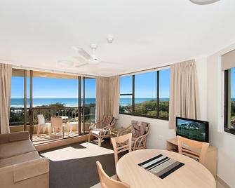 Voyager Resort - Broadbeach - Living room