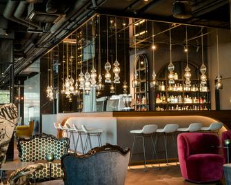 Motel One Salzburg-Mirabell - Salzburg - Bar