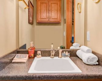Herons Flight Sleeps 6 - Batesburg-Leesville