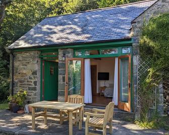 Y Swdio, Ferm Glandwr - Barmouth - Innenhof