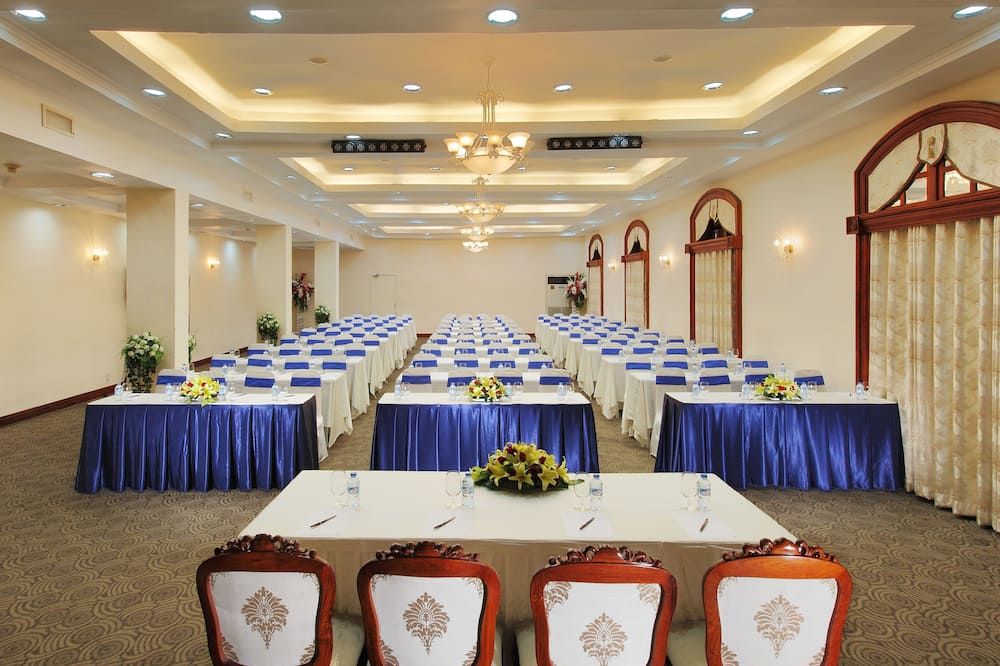 Hotel Continental Saigon - הו צ'י מין סיטי - חדר ישיבות